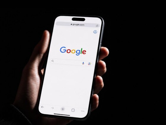 Google testa transformar a caixa de pesquisa do Chrome num chat de IA