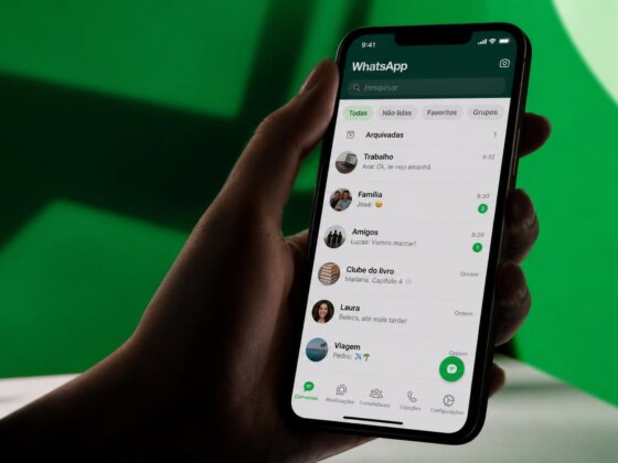 Bruxelas obriga WhatsApp a reabrir portas a IA rivais