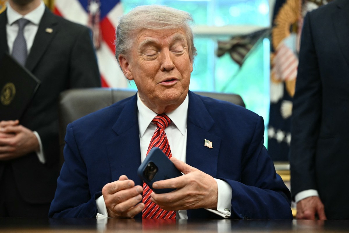 Trump quer participação na OpenAI e fala em fundo de riqueza público