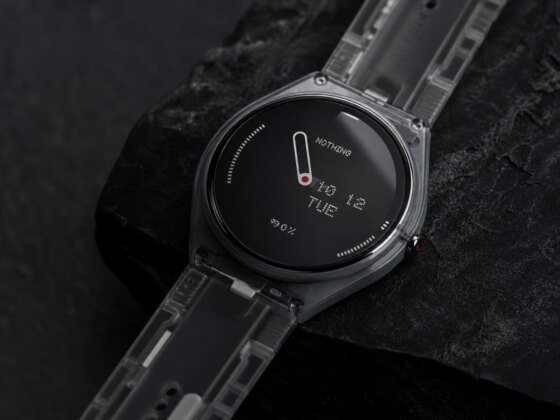 Nothing prepara o seu primeiro smartwatch com design transparente