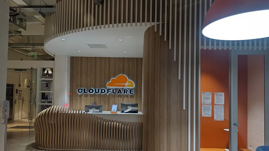 Cloudflare põe prazo aos crawlers de IA: pagar ou sair das páginas