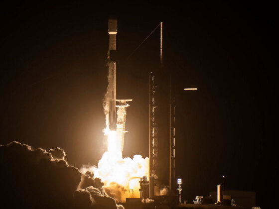 Um Falcon 9 perdido vai embater na Lua em agosto, de propósito nenhum