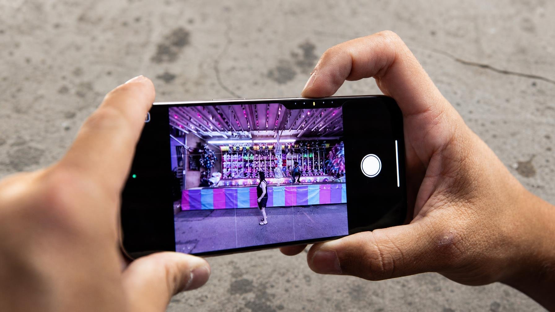 Apple prepara selo anti-deepfake para fotos tiradas com iPhone