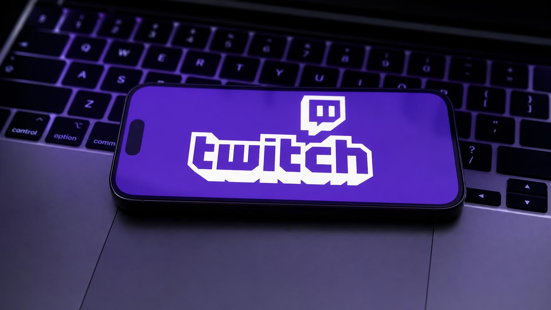 Twitch usou anos de streams para treinar IA da Amazon sem aviso claro