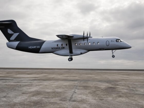 O maior avião eléctrico do mundo é europeu, mas voou nos EUA
