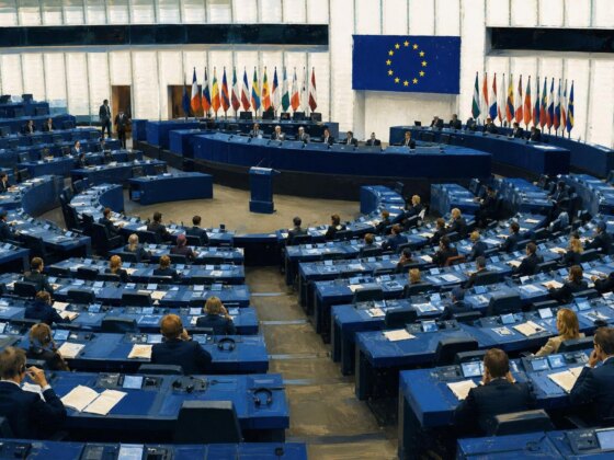 Acto Industrial da UE fala de betão, ignora software e nuvem