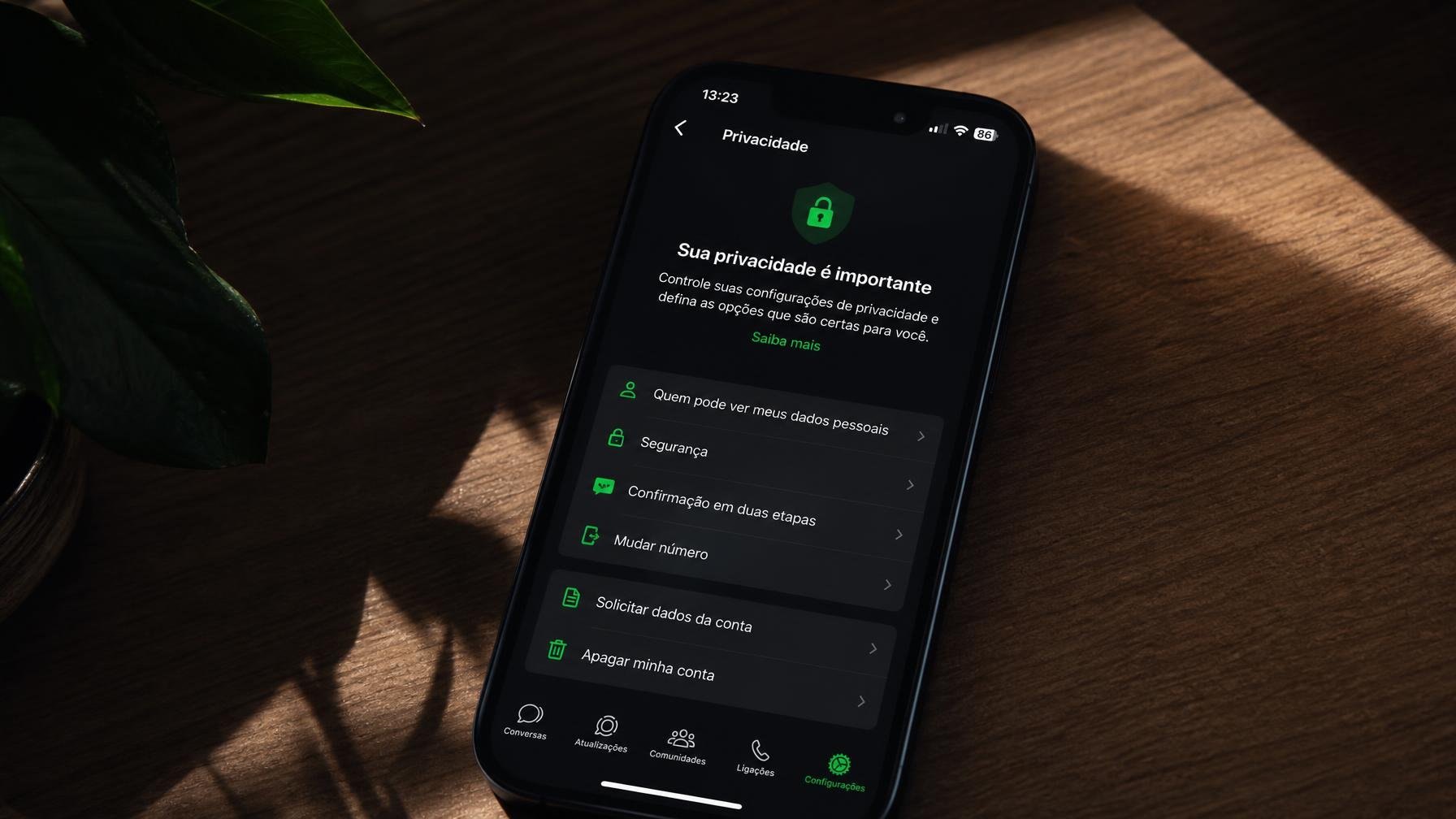 WhatsApp reforça segurança com várias passkeys e passwords a sério