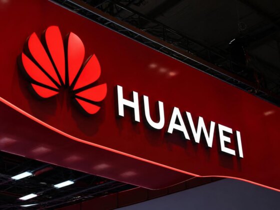 Huawei disputa centros de dados de IA no Egipto e agita Washington