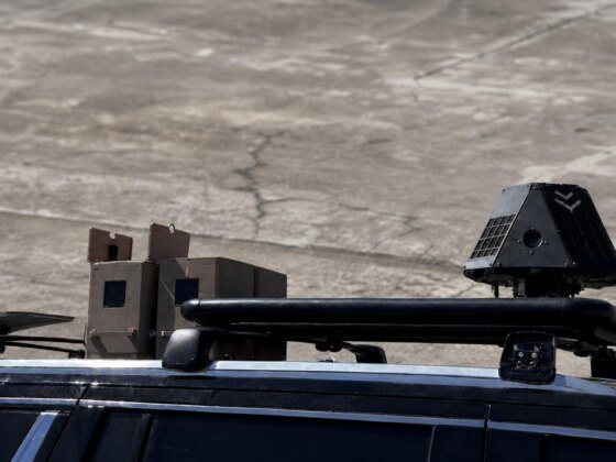 Mara quer meter defesa anti-drones num simples mochila-kit militar