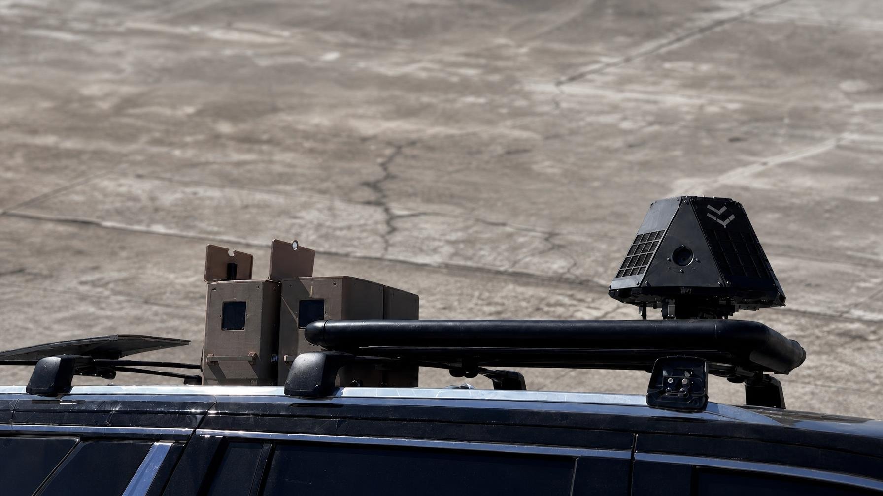 Mara quer meter defesa anti-drones num simples mochila-kit militar
