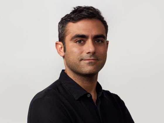 Esta startup treina IA com pele humana viva fora do corpo