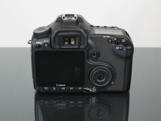 Canon EOS 40D em 2025: uma DSLR usada ainda vale a pena?