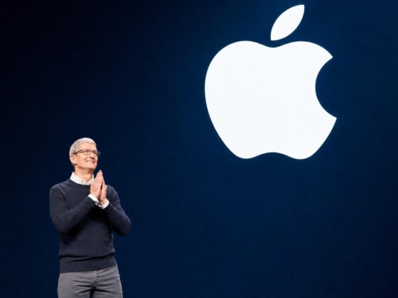 Tim Cook deixa a chefia da Apple, John Ternus assume hoje