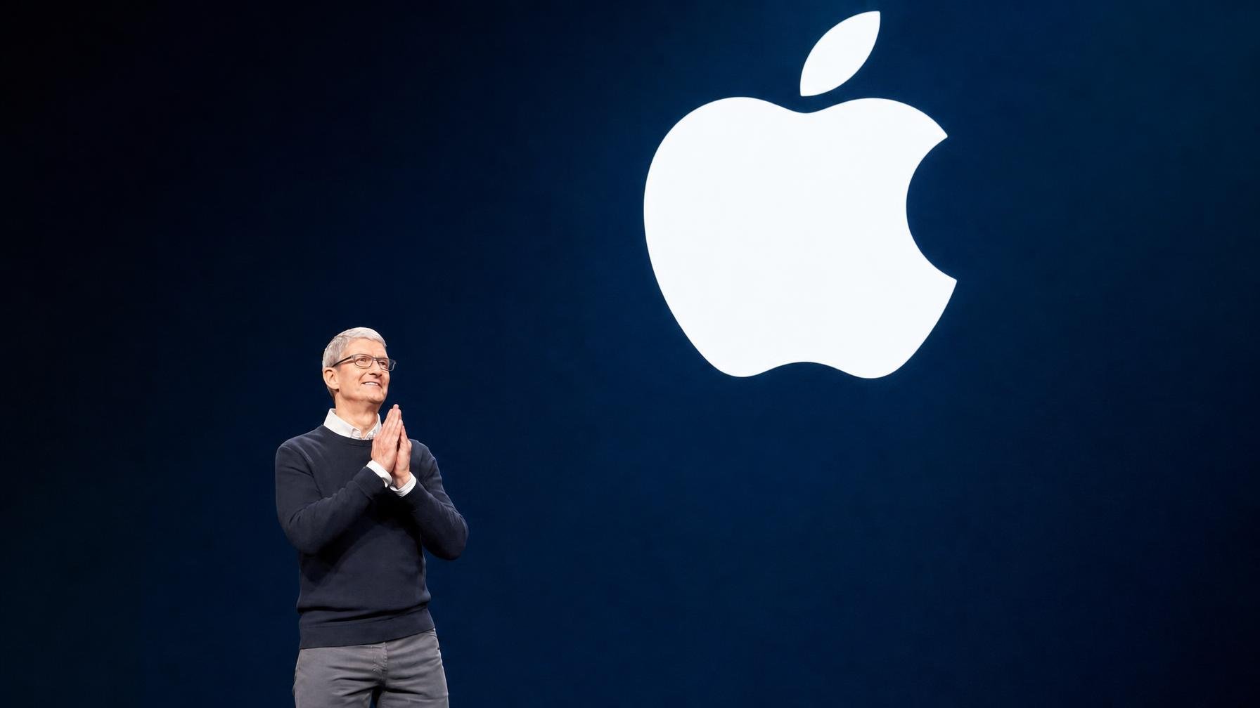 Tim Cook deixa a chefia da Apple, John Ternus assume hoje