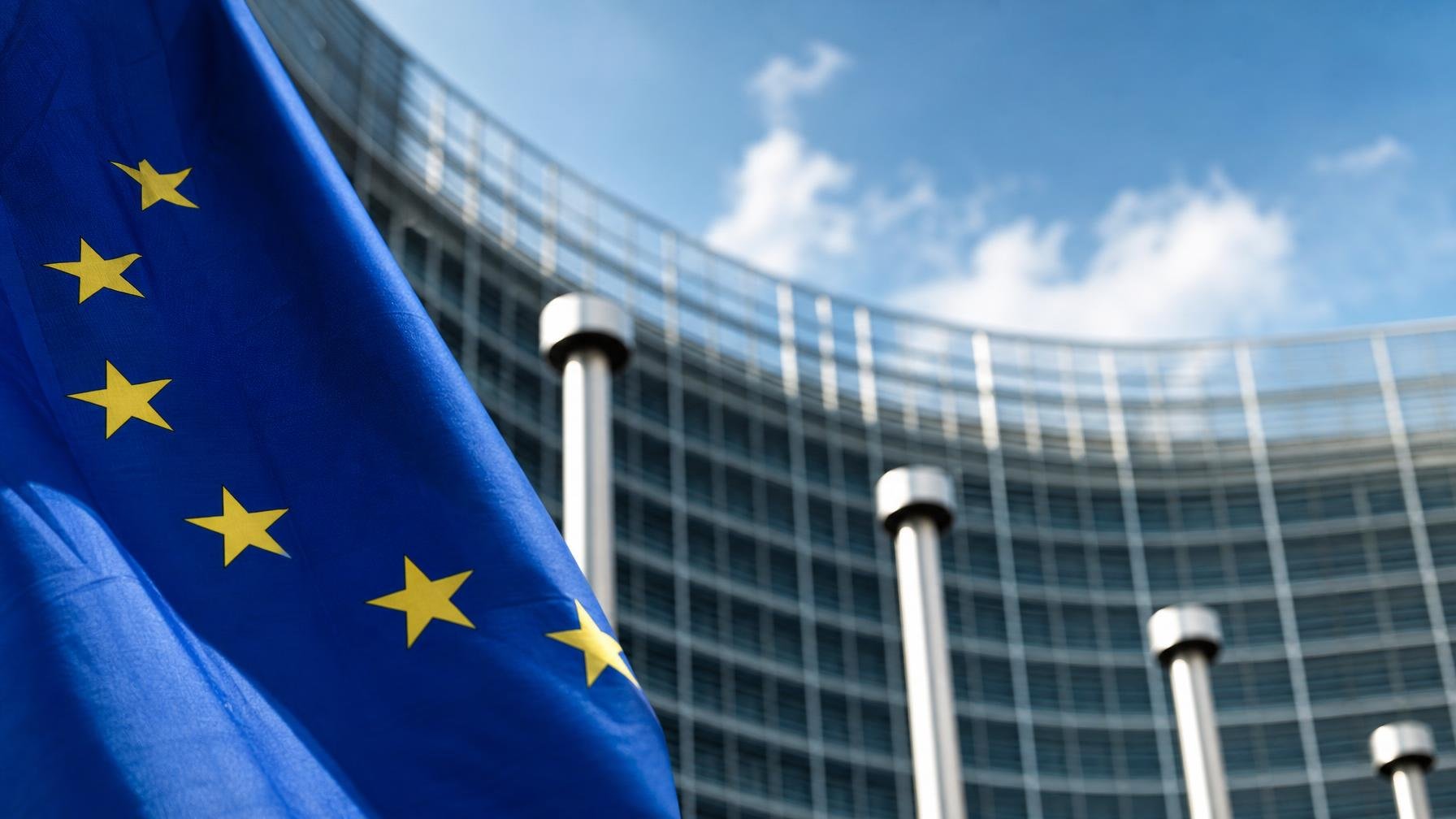Bruxelas quer saber se o “opt-out” de IA da Google é fachada