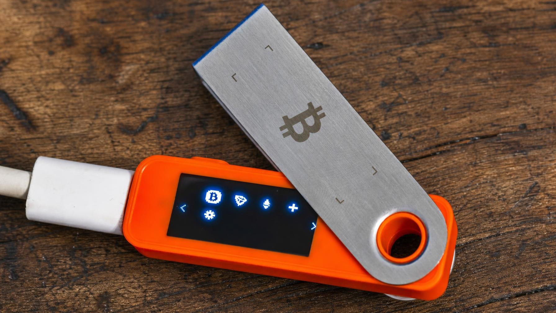 Cold wallets de criptomoedas: o que são e quando fazem sentido
