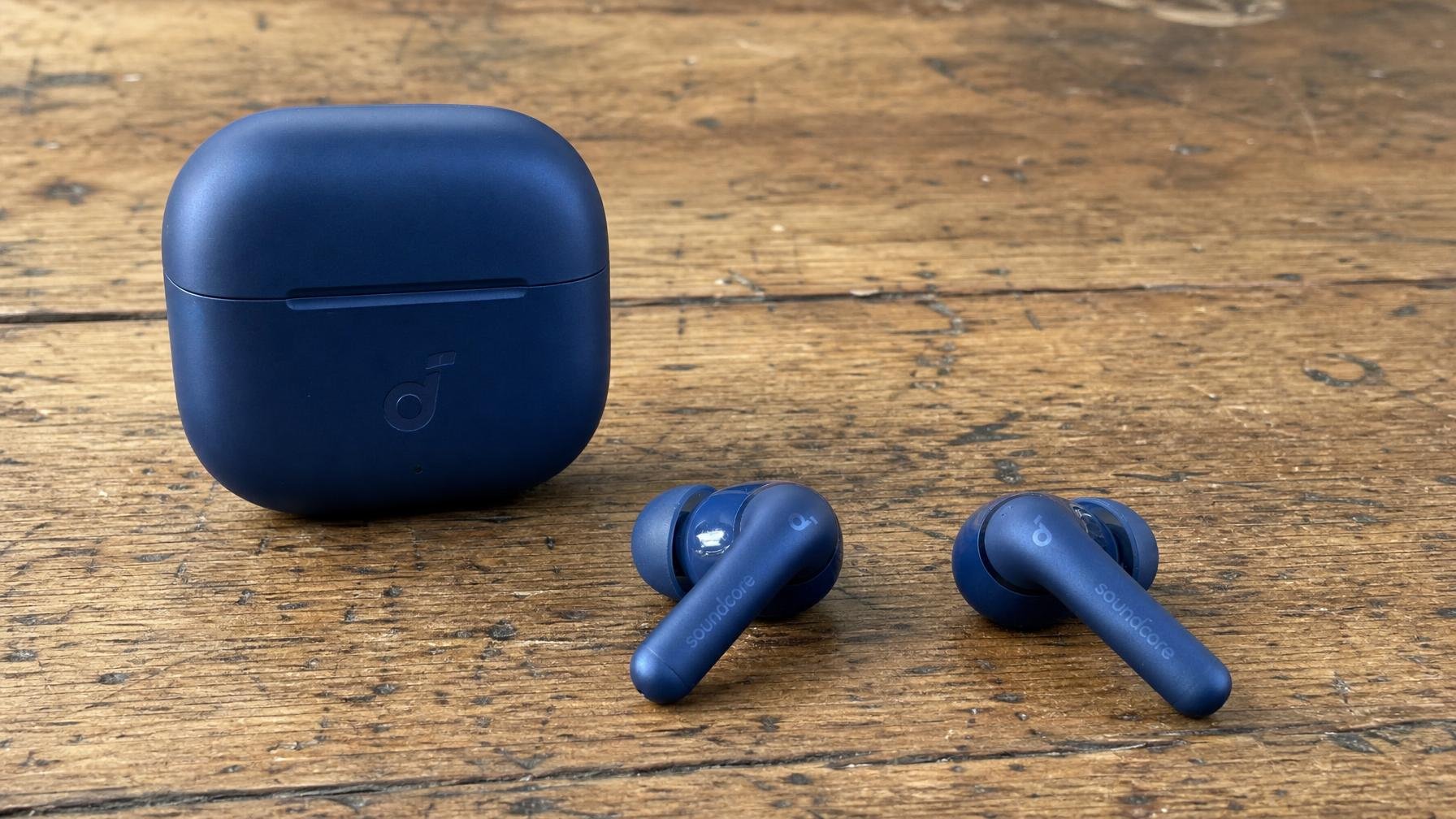 Soundcore P42i: ANC, bateria e conforto a preço ainda humano