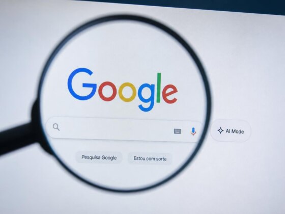 Google diz que piorou a pesquisa na Europa. Bruxelas leva o crédito