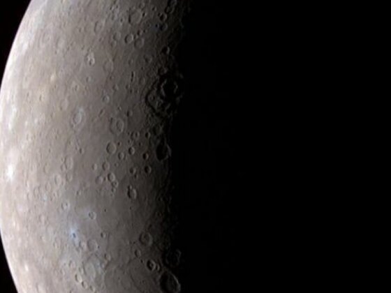 BepiColombo larga o motor e entra na recta final para Mercúrio
